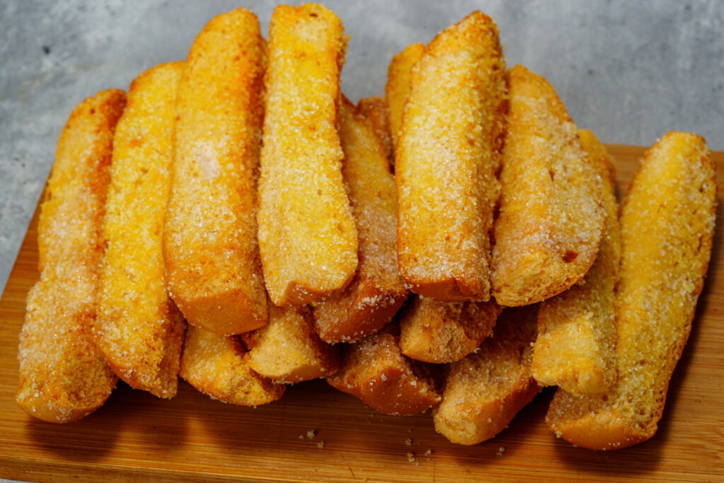 Stress-Free Batch Cooking for ADHD Families – 5 Freezer-Friendly UK Meals That Save Your Sanity | How to be a Mother y no Morir en el Intento air fryer polenta chips UK, healthy sides ADHD, kids freezer meals UK