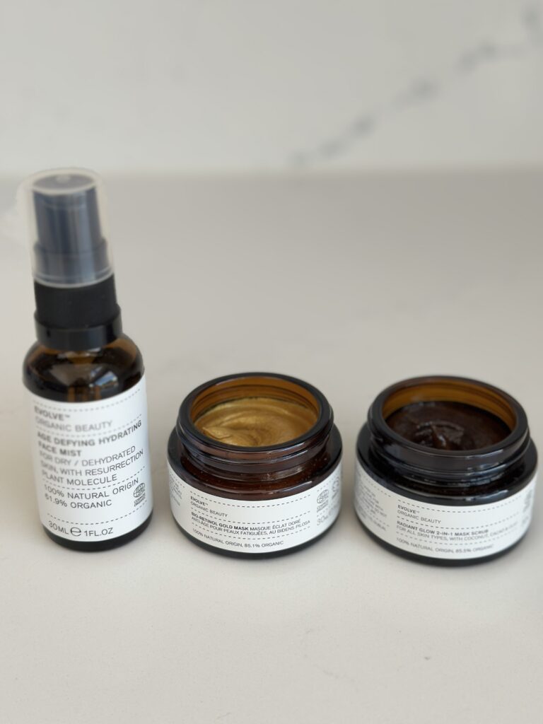 5 Sustainable Wellness Swaps for Families UK (Eco-Friendly + Easy) | How to be a Mother y no Morir en el Intento Evolve organic beauty, plant-based beauty products, sustainable beauty for mums